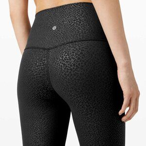 Align 28" Size 6 Black Emboss Leggings